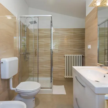 Ana Apartment *
